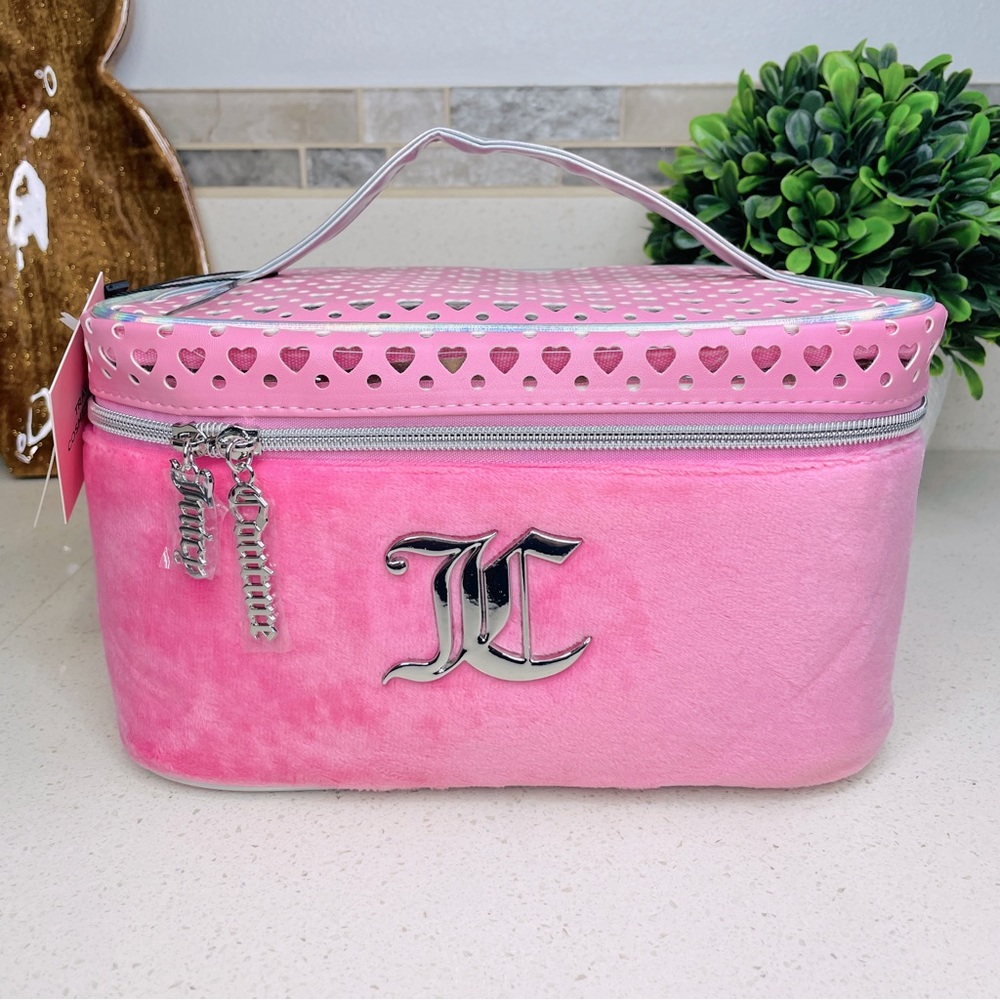 NEW Juicy Couture‎ Pink Velour Cosmetic Bag Heart Laser Cut Train Case